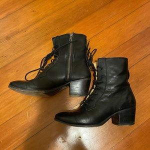 Frye combat lace up boot black with zipper